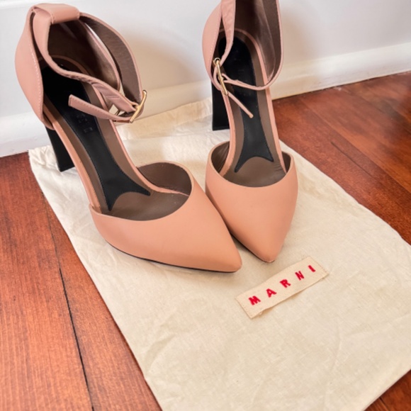 Marni Nude / Blush D’Orsay Heels Size 38 (US 8) - Picture 8 of 8